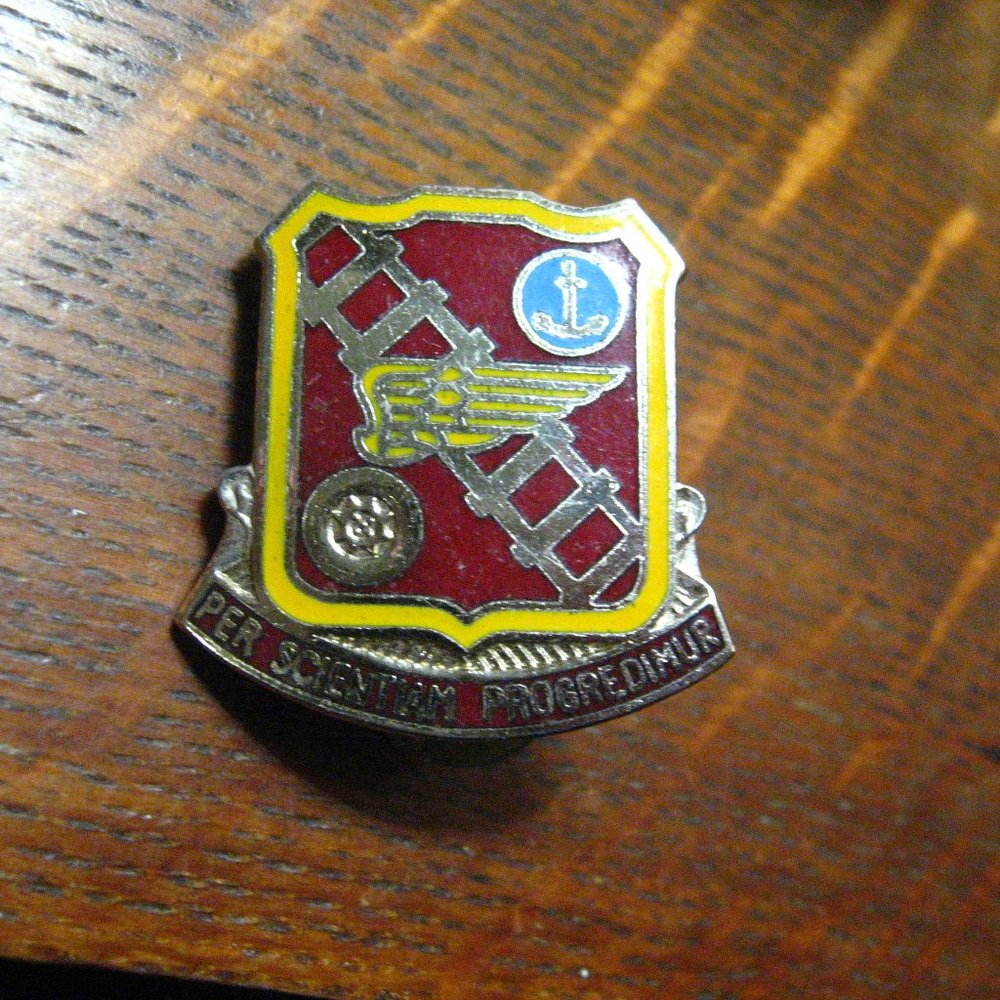 🇺🇸 United States Army Transportation Center School Lapel Pin